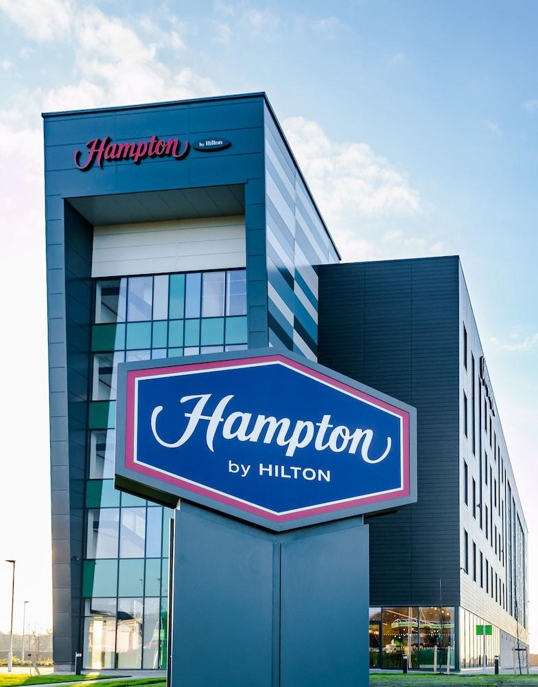 בלקברן Hampton By Hilton Blackburn מראה חיצוני תמונה